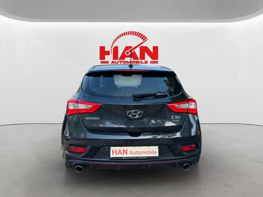 Hyundai i30 Turbo/Navi/Kamera/Xenon/PDC/Temp. 09/2015-photo-4