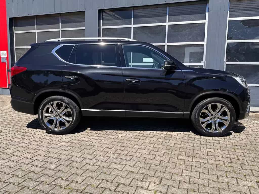 Ssangyong REXTON 2.2 Diesel e-XDi 220 Sapphire 4WD AT +AHK 11/2017-photo-16
