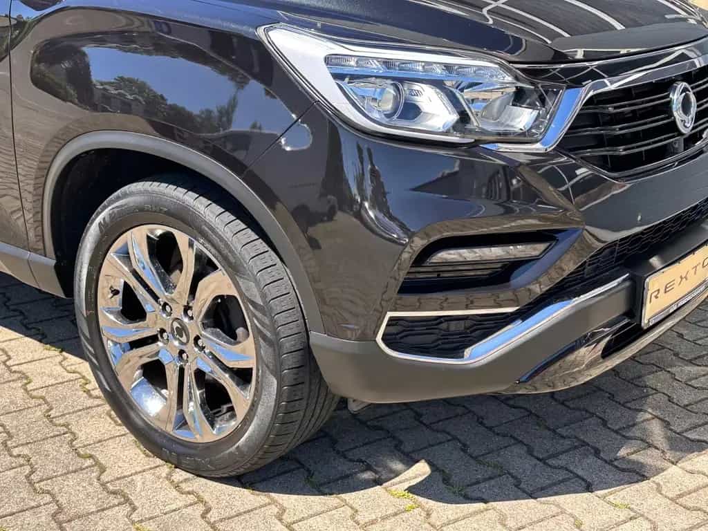 Ssangyong REXTON 2.2 Diesel e-XDi 220 Sapphire 4WD AT +AHK 11/2017-photo-24