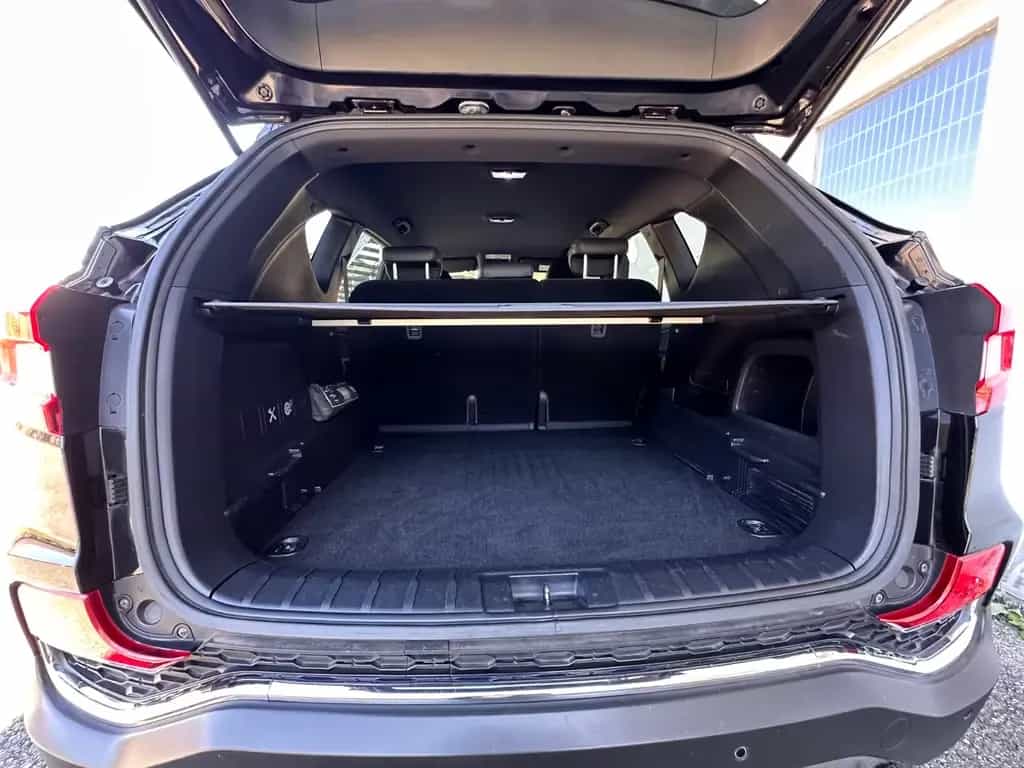 Ssangyong REXTON 2.2 Diesel e-XDi 220 Sapphire 4WD AT +AHK 11/2017-photo-34