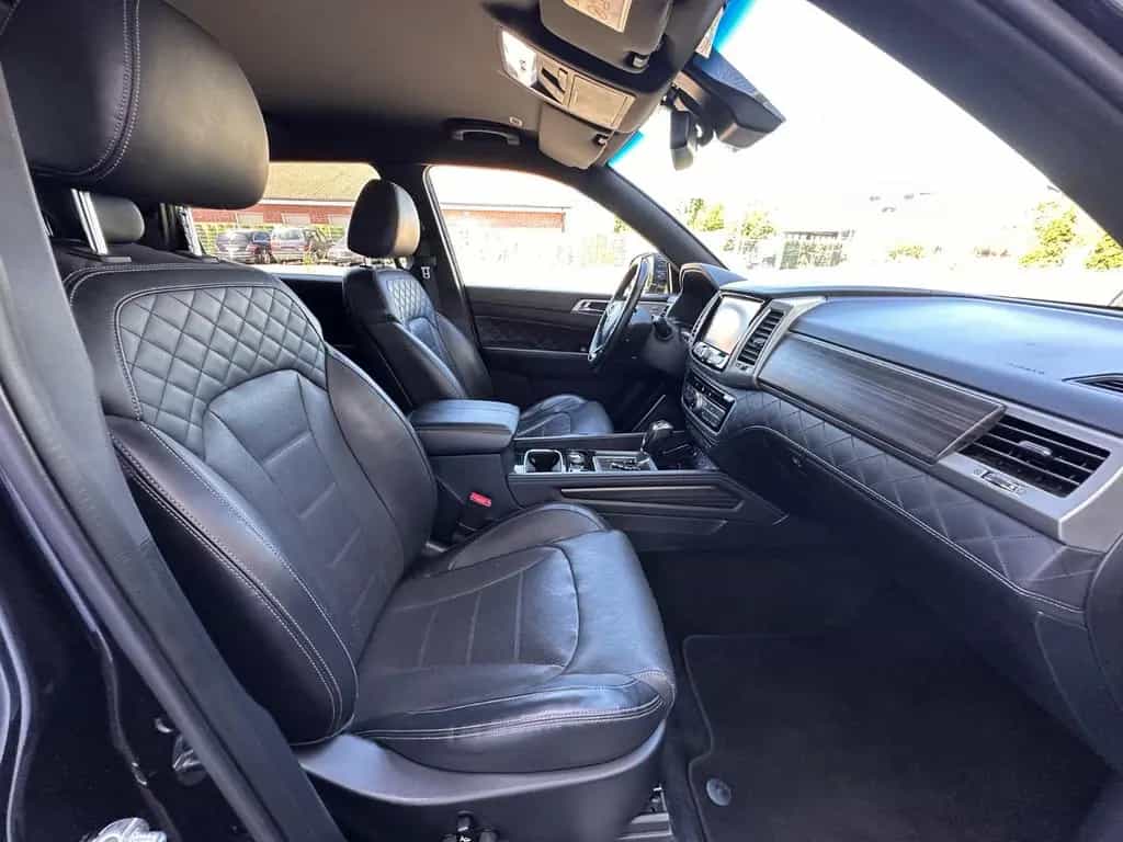 Ssangyong REXTON 2.2 Diesel e-XDi 220 Sapphire 4WD AT +AHK 11/2017-photo-40