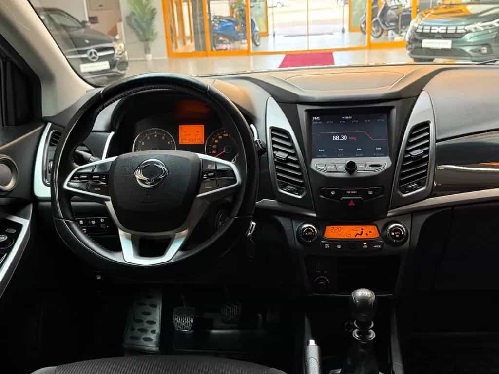 Ssangyong Korando 2.0 2WD|Navi|LED|AHK|SHZ|PDC|Kamera| 08/2019-photo-11