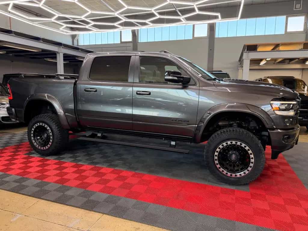 Dodge RAM 1500 5.7 4X4 LARAMIE PANO LPG MonsterTruck 01/2022-photo-13