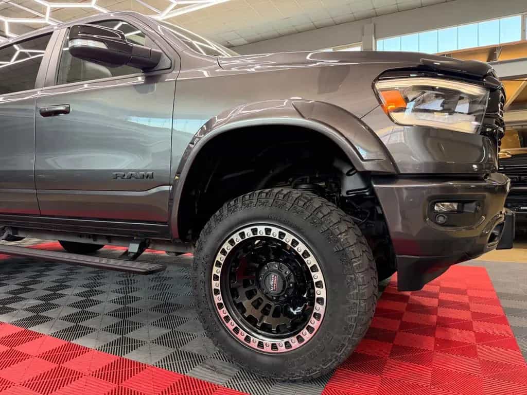 Dodge RAM 1500 5.7 4X4 LARAMIE PANO LPG MonsterTruck 01/2022-photo-19