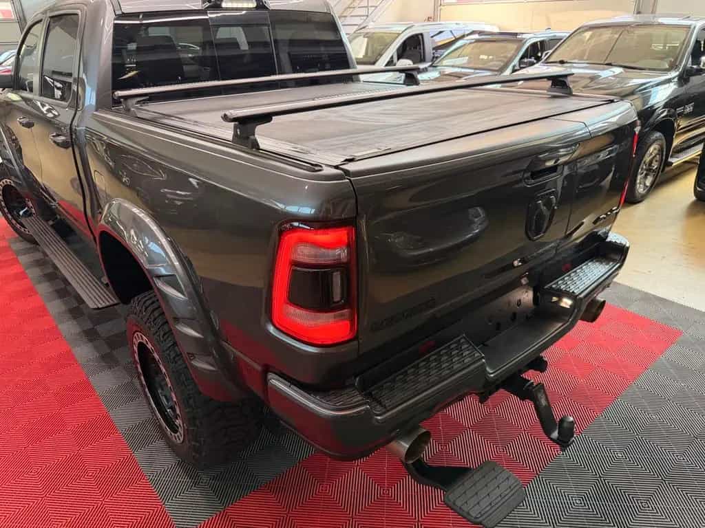 Dodge RAM 1500 5.7 4X4 LARAMIE PANO LPG MonsterTruck 01/2022-photo-22