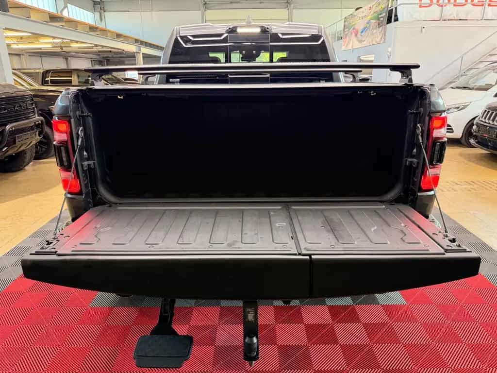 Dodge RAM 1500 5.7 4X4 LARAMIE PANO LPG MonsterTruck 01/2022-photo-24