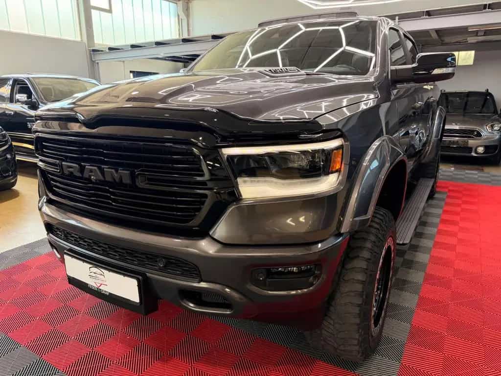 Dodge RAM 1500 5.7 4X4 LARAMIE PANO LPG MonsterTruck 01/2022-photo-3