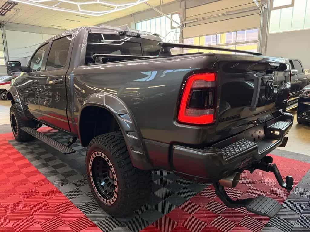 Dodge RAM 1500 5.7 4X4 LARAMIE PANO LPG MonsterTruck 01/2022-photo-8