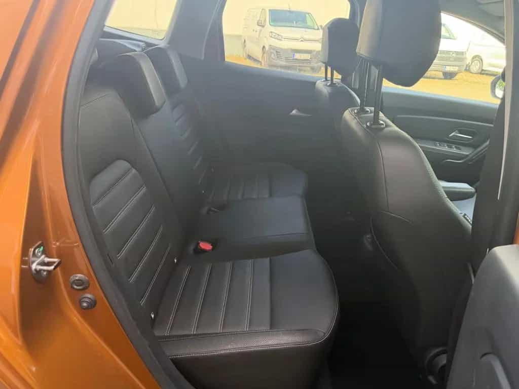 Dacia Duster II Prestige**Inspektion Neu**Leder**Navi* 05/2018-photo-9