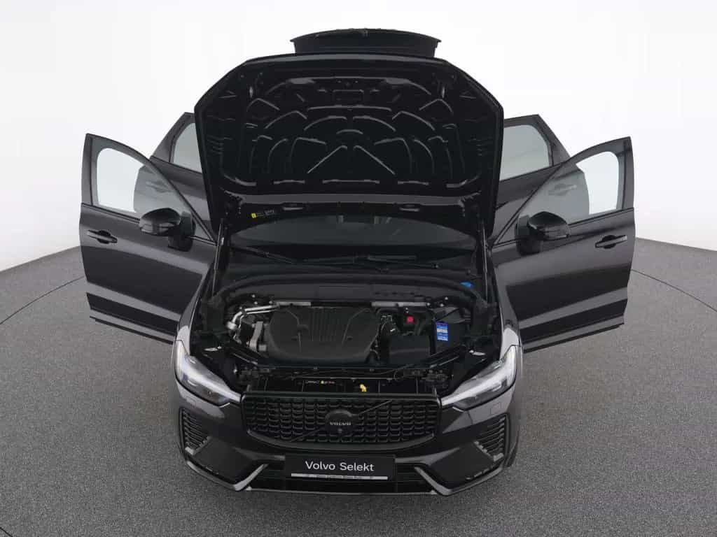 Volvo XC60 B5 AWD PLUS BLACK EDITION FAP+HKSOUND+360° 03/2024-photo-12