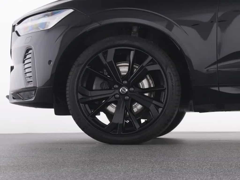Volvo XC60 B5 AWD PLUS BLACK EDITION FAP+HKSOUND+360° 03/2024-photo-19