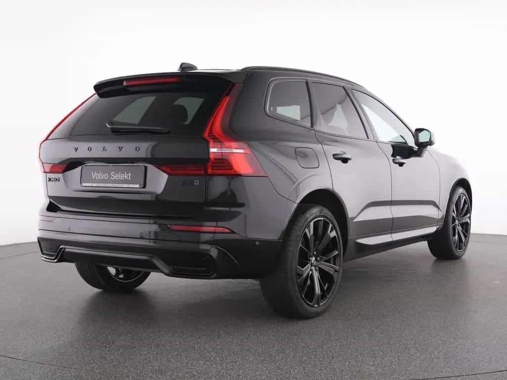 Volvo XC60 B5 AWD PLUS BLACK EDITION FAP+HKSOUND+360° 03/2024-photo-2