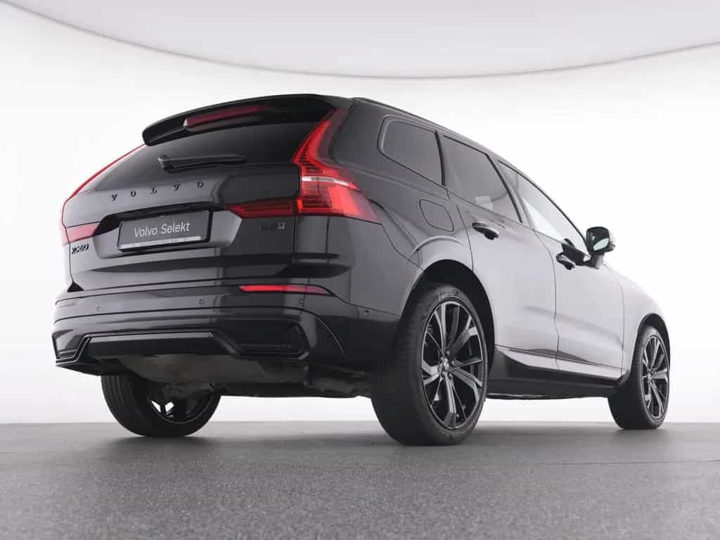 Volvo XC60 B5 AWD PLUS BLACK EDITION FAP+HKSOUND+360° 03/2024-photo-7