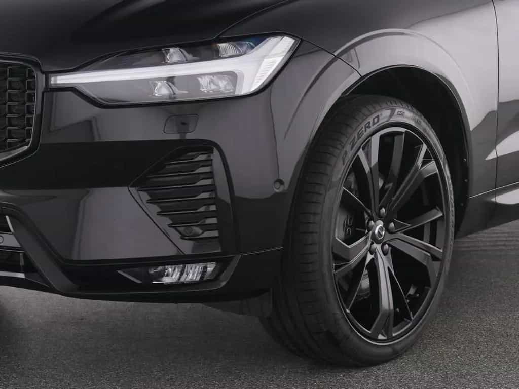 Volvo XC60 B5 AWD PLUS BLACK EDITION FAP+HKSOUND+360° 03/2024-photo-8
