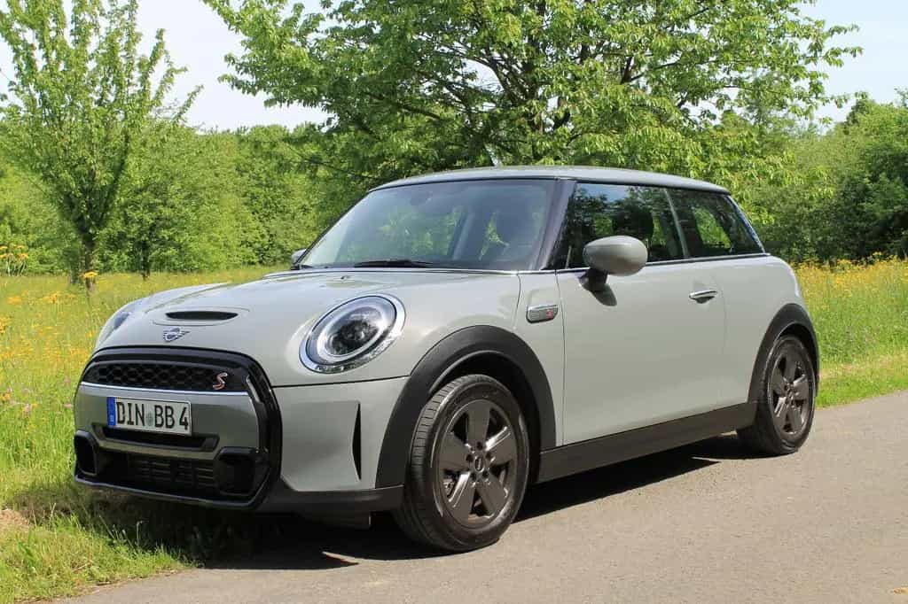 MINI Cooper S , Top-Zustand!!! 07/2022-photo-0