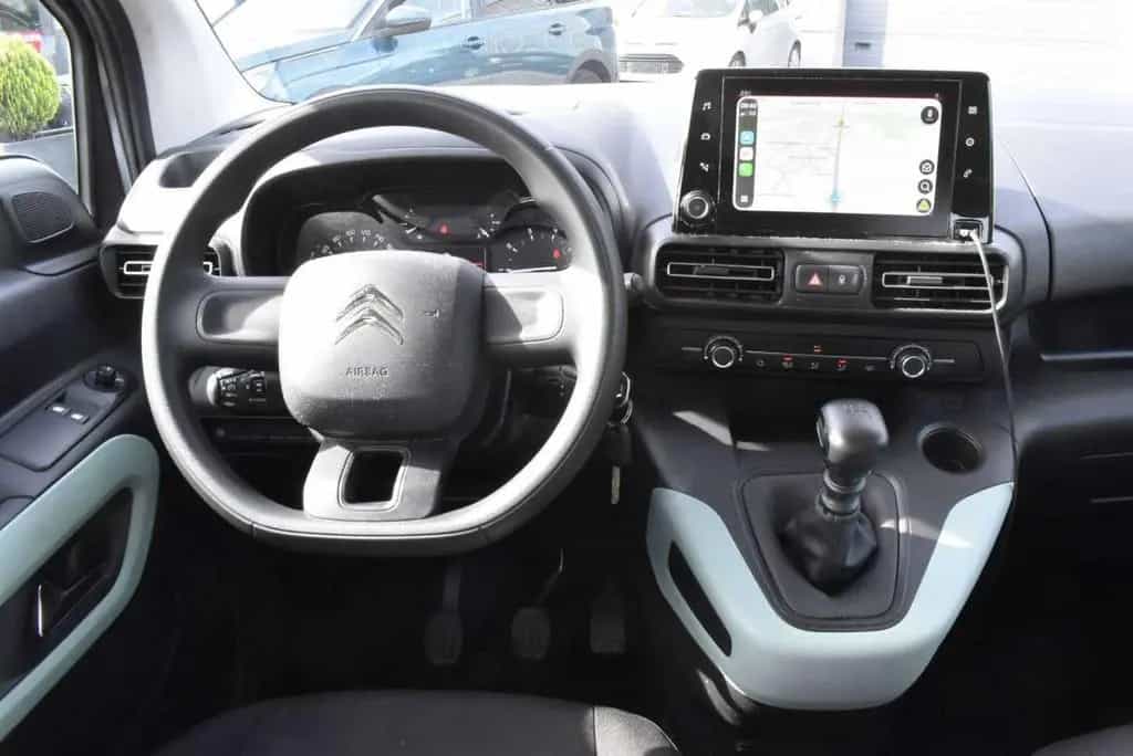 Citroën Berlingo 1.2i M Feel Airco/GPS/CarPlay***DESTOCK 06/2020-photo-5
