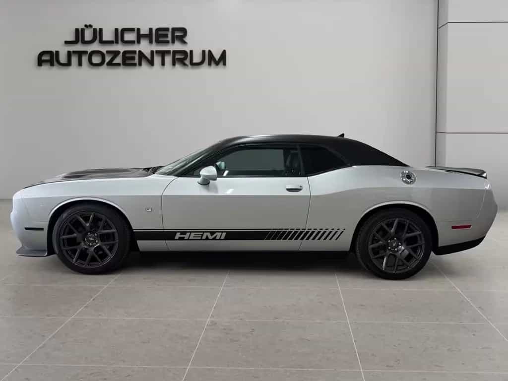 Dodge Challenger 5.7 Automatik, Insp. + Tüv/Au Neu 02/2019-photo-4