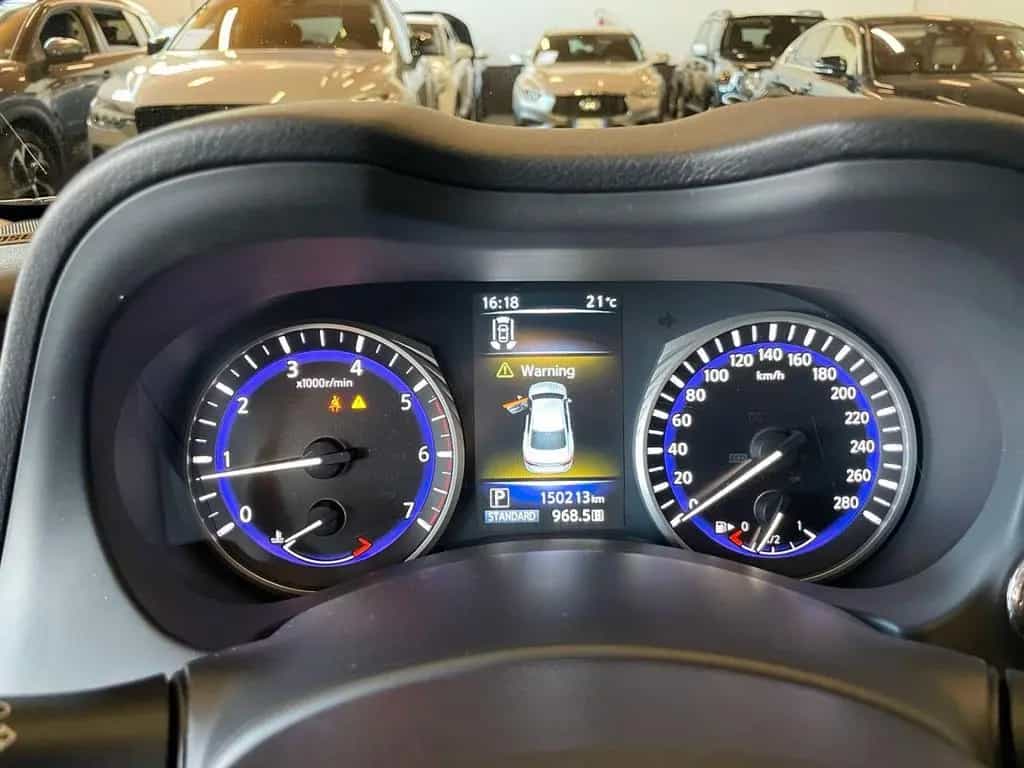 Infiniti Q50 2.2 diesel Sport 07/2014-photo-13