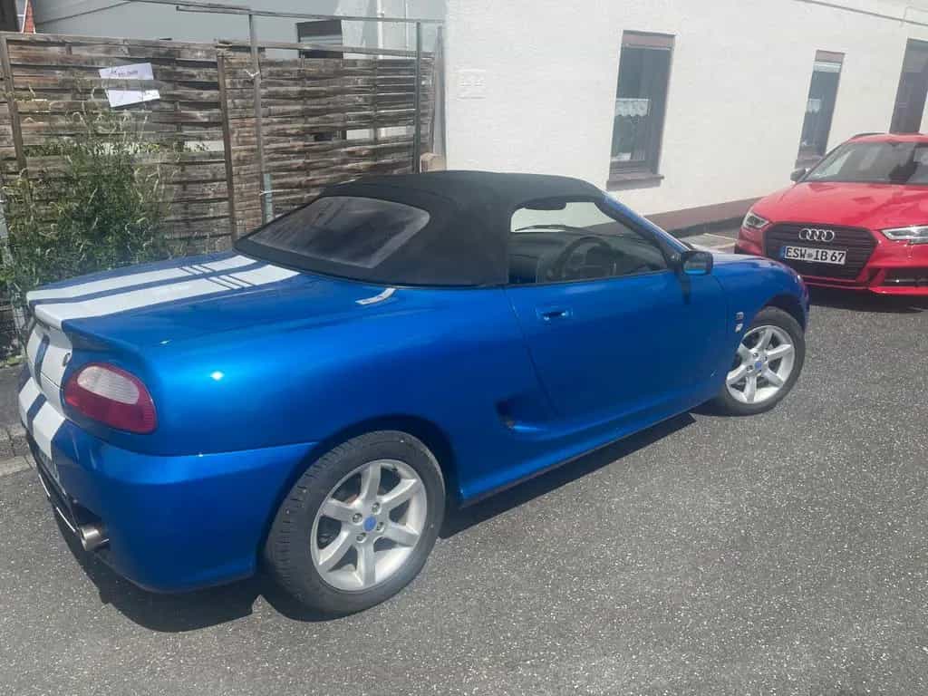 MG TF 135 Cool Blue -Original aus GB - Rechtslenker 03/2002-photo-1