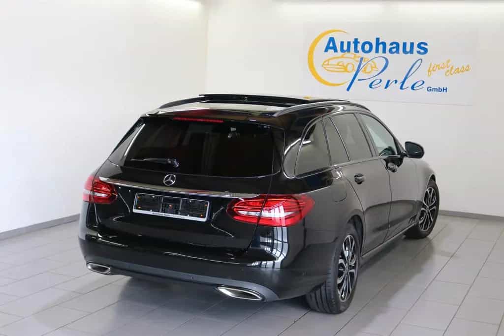 Mercedes-Benz C 300 T 9G AVANTGARDE"PANORAMA"AHK"360"SPUR"TOTW 10/2018-photo-3