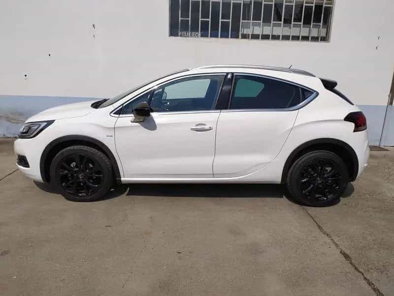 DS Automobiles Other DS DS4 Crossback 120 HDI Sport Chic Promo FinAss 09/2016-photo-2