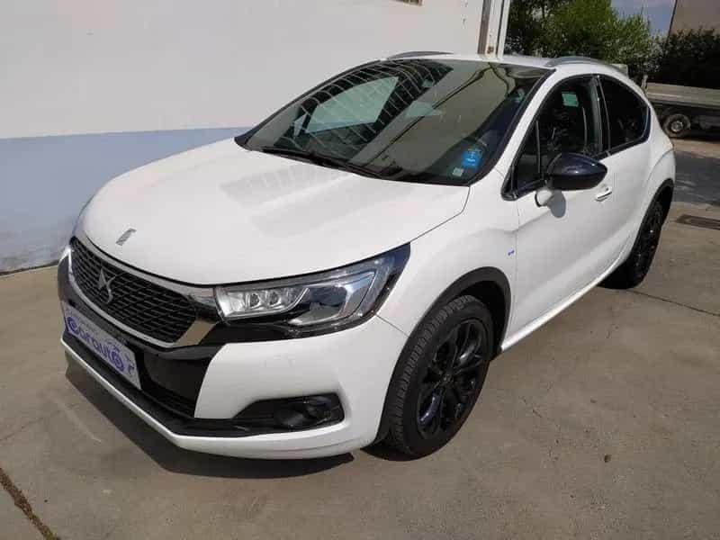 DS Automobiles Other DS DS4 Crossback 120 HDI Sport Chic Promo FinAss 09/2016-photo-6