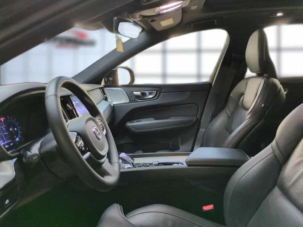 Volvo XC60 XC 60 Ultra Black Edition AWD 11/2024-photo-12