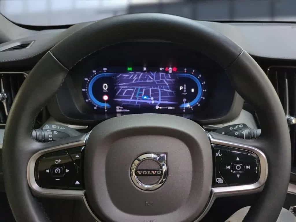 Volvo XC60 XC 60 Ultra Black Edition AWD 11/2024-photo-14