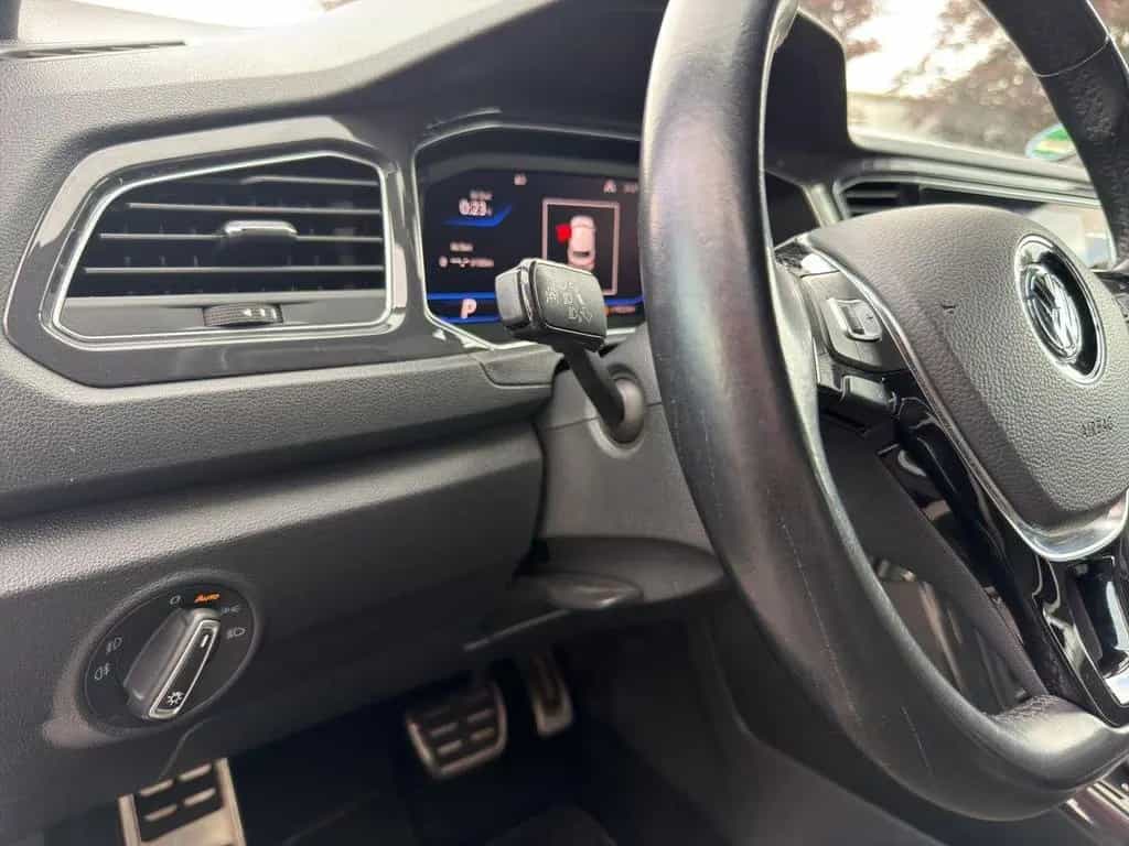 Volkswagen T-Roc Sport 4Motion 2.0 TSI DSG ACC Navi LED SHZ 03/2018-photo-24