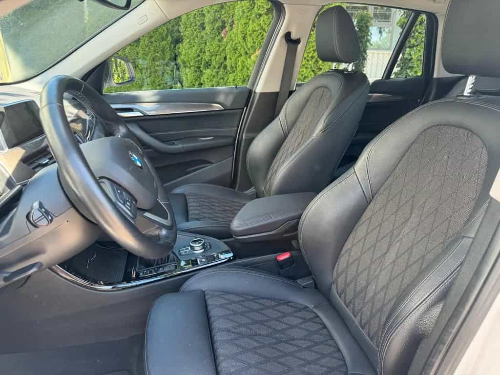 BMW X1 xDrive 18d*X-Line*LED*Leder*Navi*AHK* 09/2018-photo-15