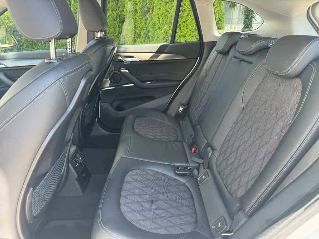 BMW X1 xDrive 18d*X-Line*LED*Leder*Navi*AHK* 09/2018-photo-16