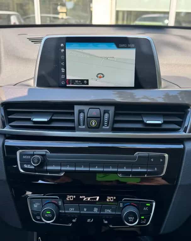 BMW X1 xDrive 18d*X-Line*LED*Leder*Navi*AHK* 09/2018-photo-20
