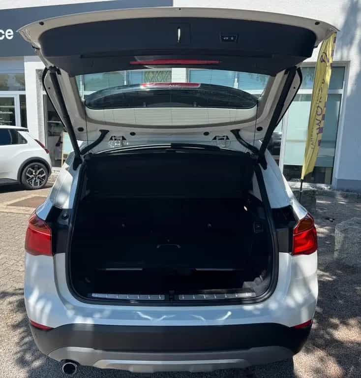 BMW X1 xDrive 18d*X-Line*LED*Leder*Navi*AHK* 09/2018-photo-7