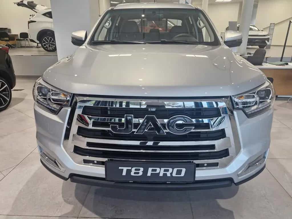 JAC 8 Pro | Kamera | LED | 3,5 T AHK 05/2026-photo-6