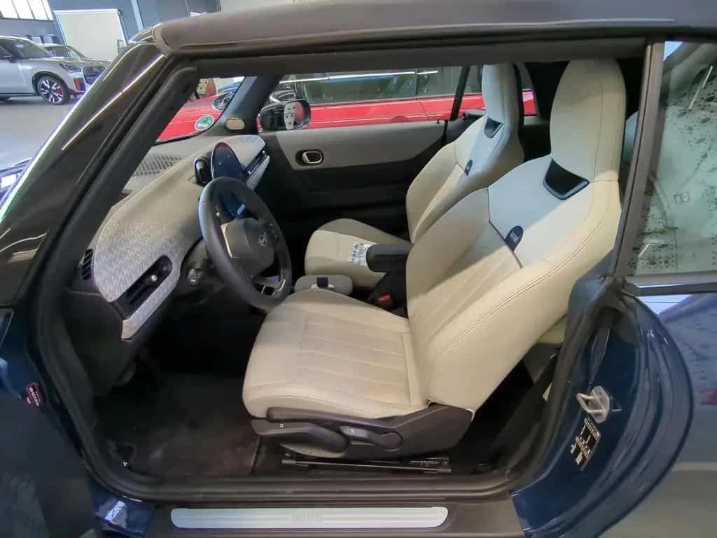MINI Cooper Cabrio Cooper C Cabrio 06/2025-photo-19