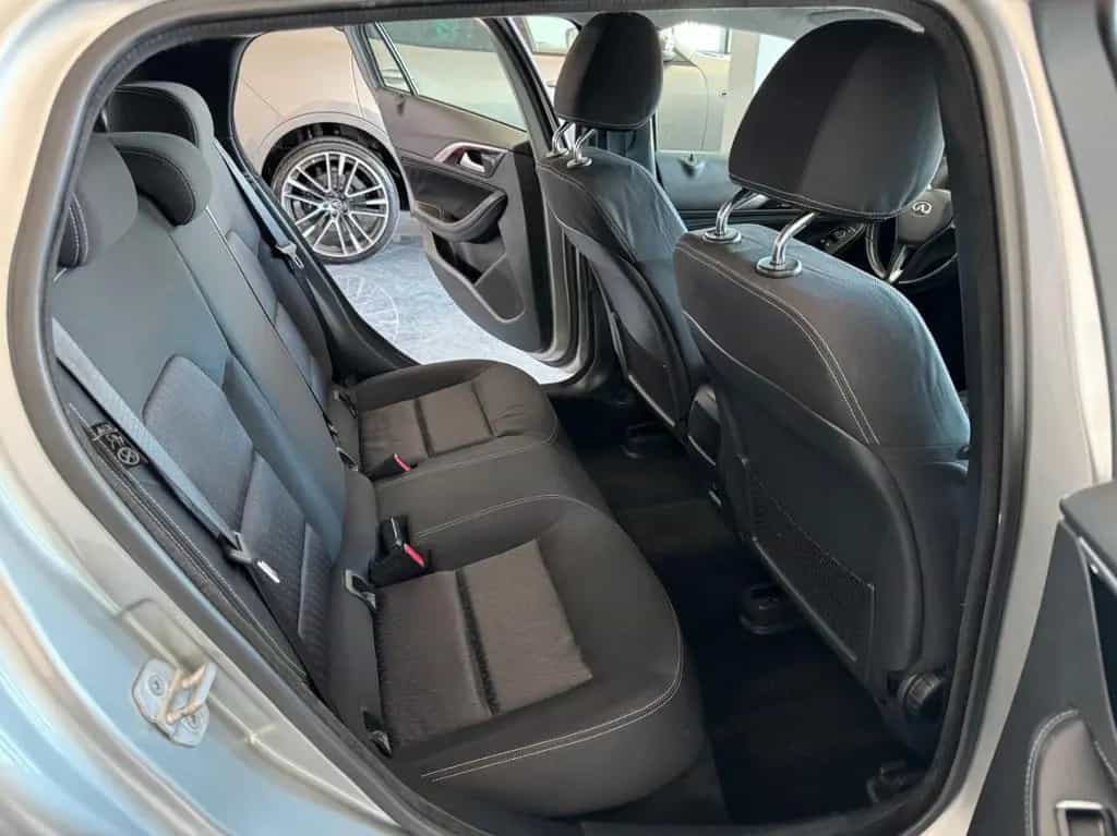 Infiniti Q30 1.5d Sport Edition 110 cv Led Pdc 09/2016-photo-11