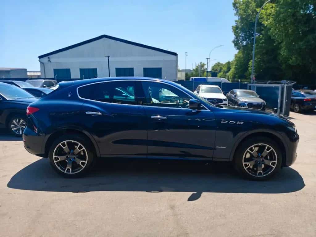 Maserati Levante DIESEL *PANO*AUT*LEDER*NAVI*KAM*LUFT* 02/2019-photo-12
