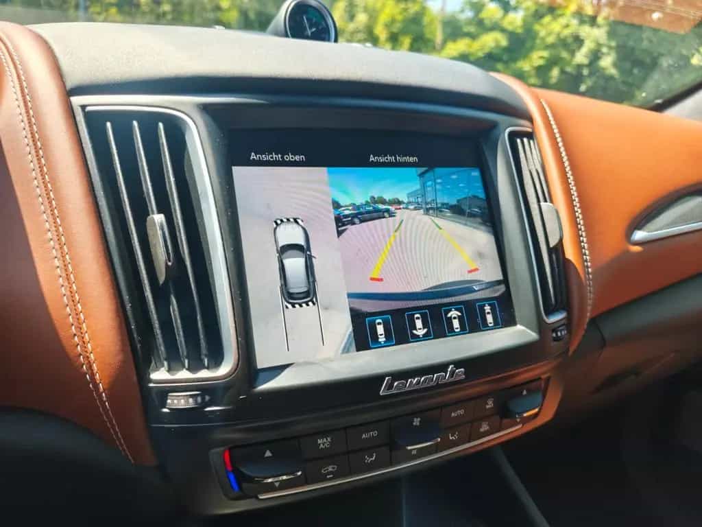 Maserati Levante DIESEL *PANO*AUT*LEDER*NAVI*KAM*LUFT* 02/2019-photo-28