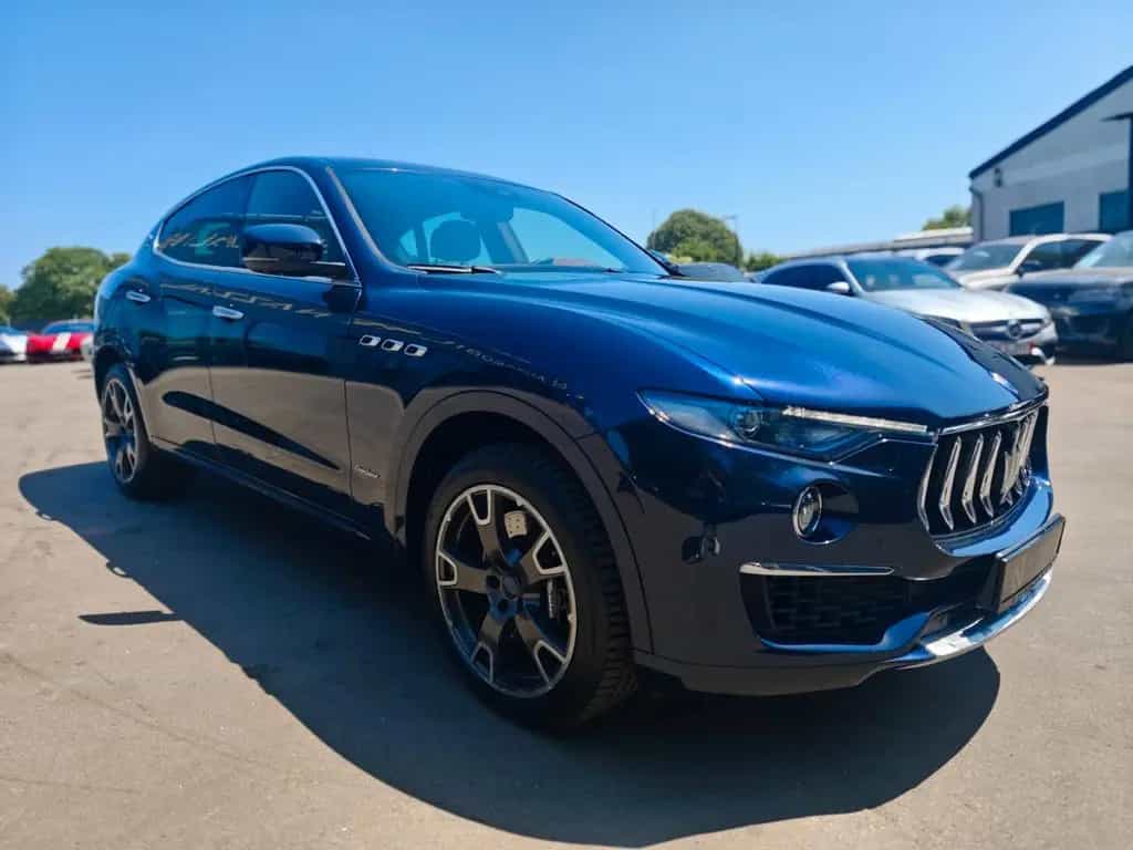 Maserati Levante DIESEL *PANO*AUT*LEDER*NAVI*KAM*LUFT* 02/2019-photo-3