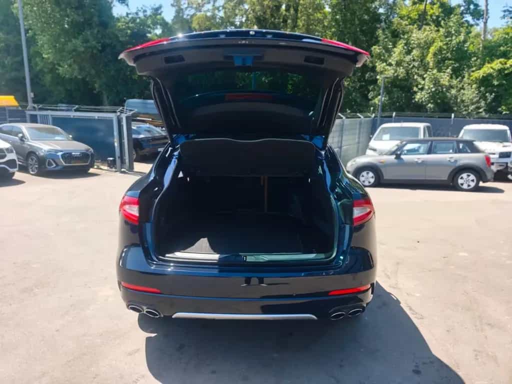 Maserati Levante DIESEL *PANO*AUT*LEDER*NAVI*KAM*LUFT* 02/2019-photo-8