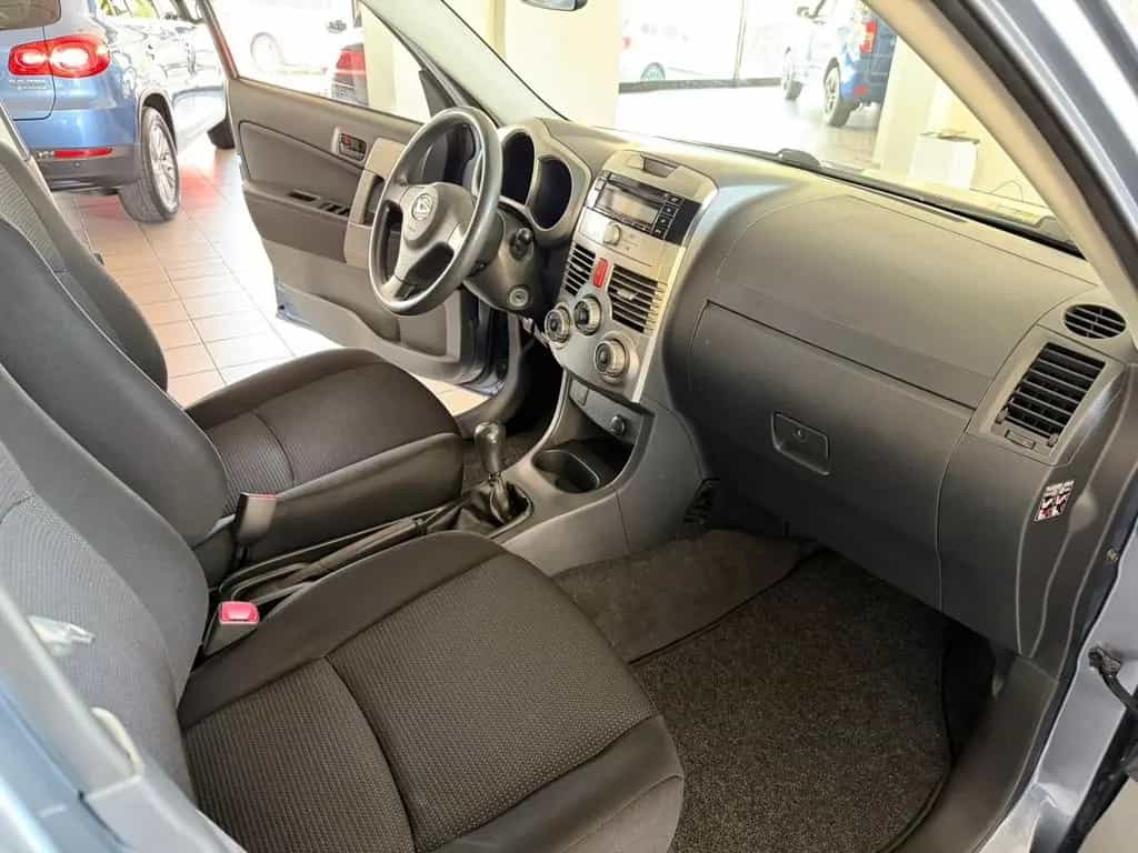 Daihatsu Terios 4WD Top S TÜV NEU 06/2006-photo-11