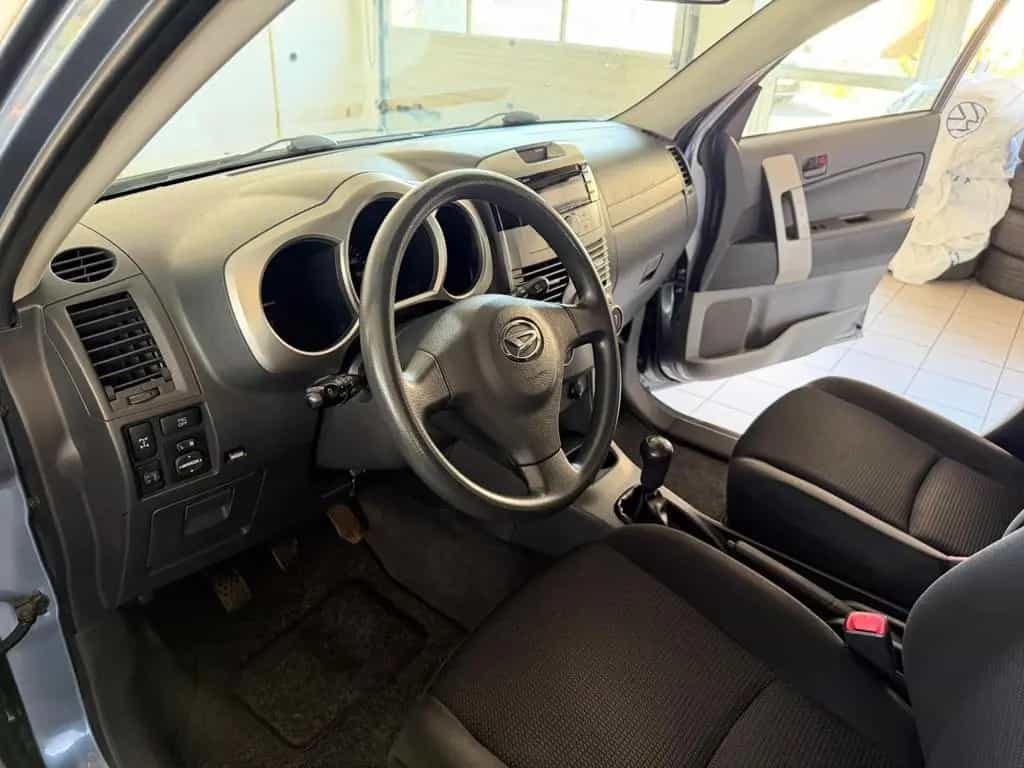 Daihatsu Terios 4WD Top S TÜV NEU 06/2006-photo-13