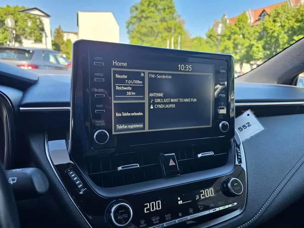 Toyota Corolla 1.2 TURBO Comfort+ALLWETTER+KAMERA+1HAND 09/2019-photo-25