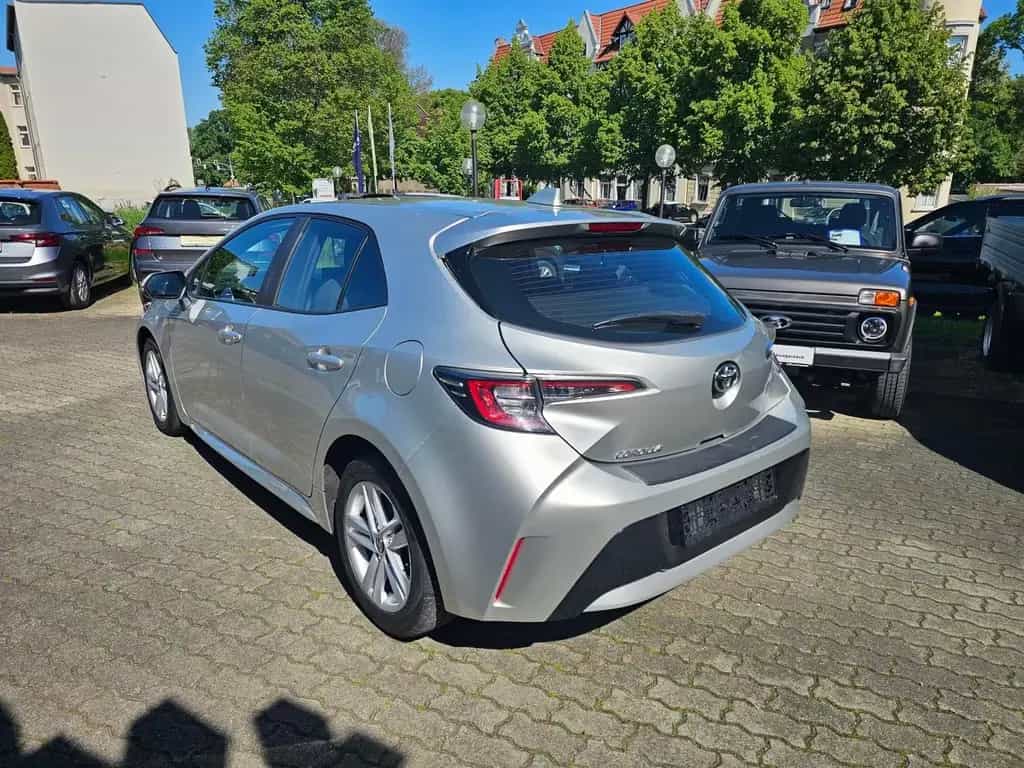 Toyota Corolla 1.2 TURBO Comfort+ALLWETTER+KAMERA+1HAND 09/2019-photo-3