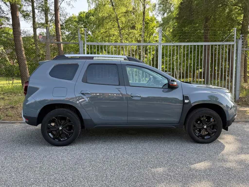 Dacia Duster TCe 130 2WD Extreme 03/2022-photo-5