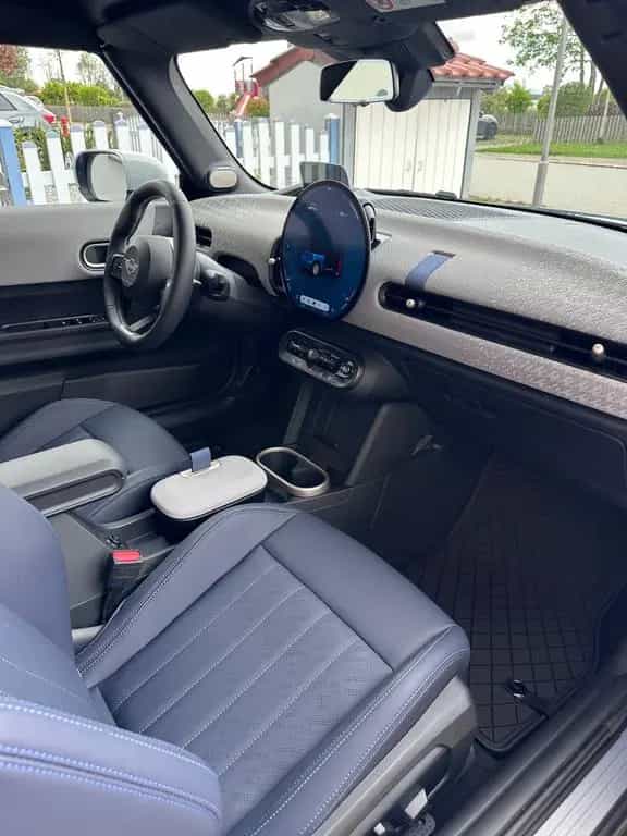 MINI Cooper S Cabrio Favoured Trim Paket XL 12/2024-photo-9