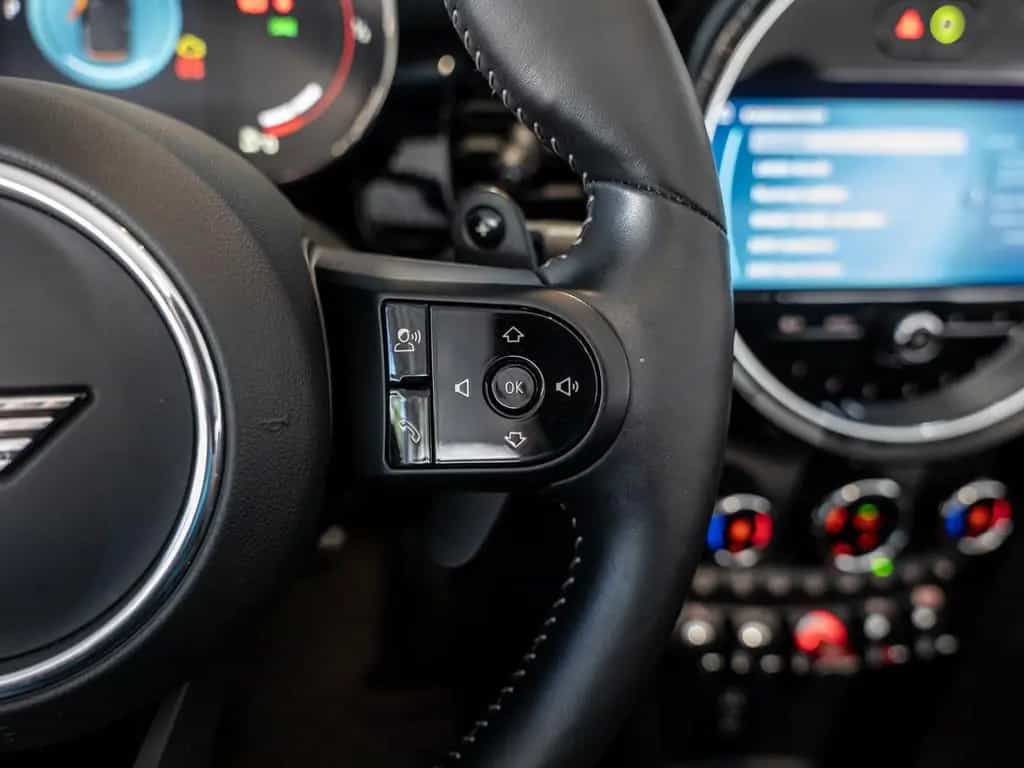 MINI John Cooper Works Cabrio JCW Trim FACEL. HUD LED 03/2021-photo-18