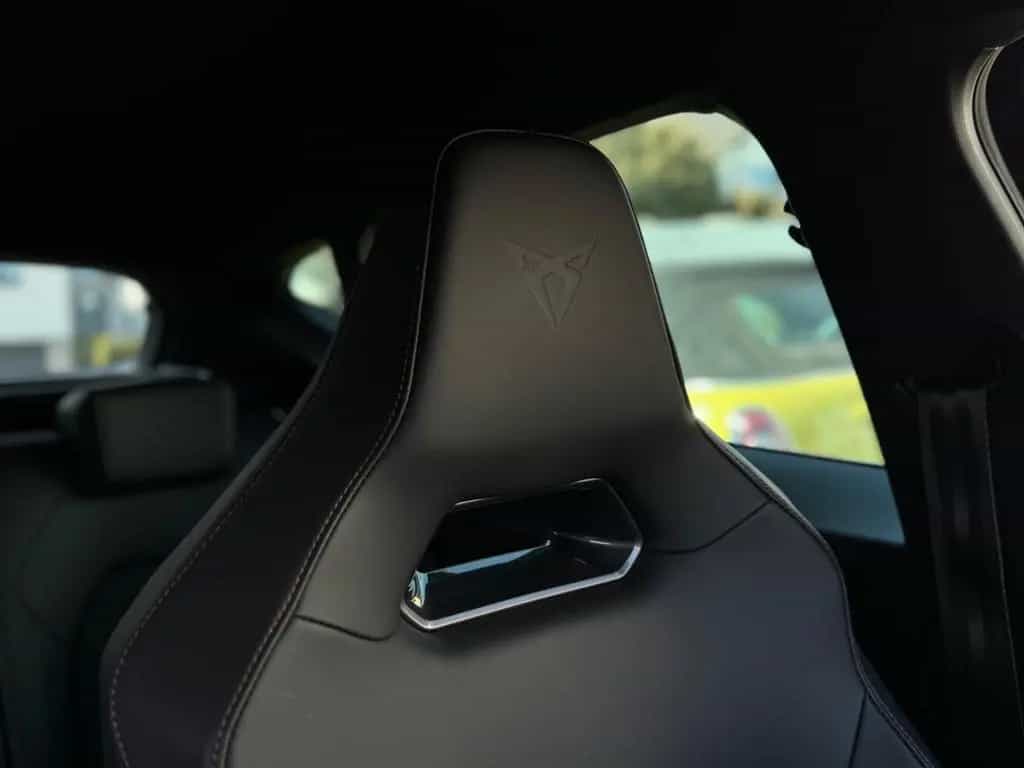 Cupra Formentor VZ 4Drive**310PS*GARANTIE*VOLL* 02/2023-photo-10