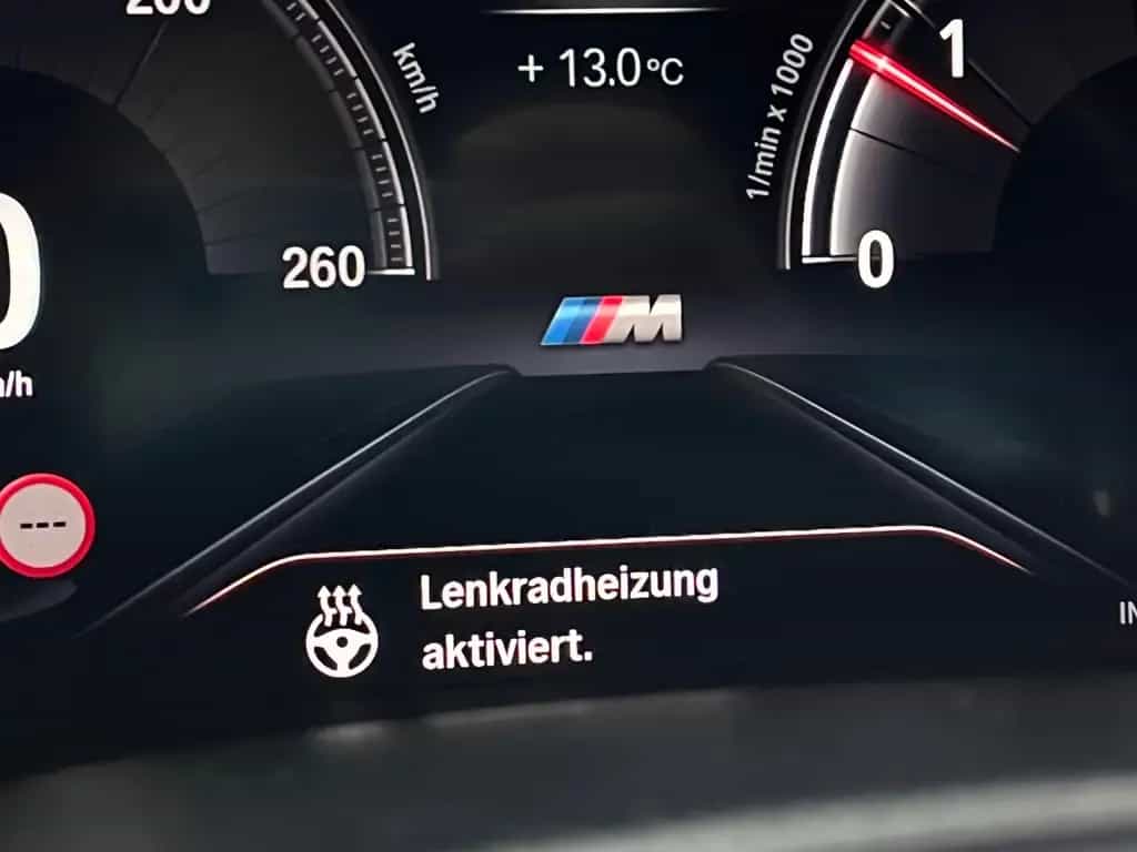 BMW 520 d xDrive Aut. * M SPORTPAKET* LED*HUD*19"ZOLL 11/2018-photo-22