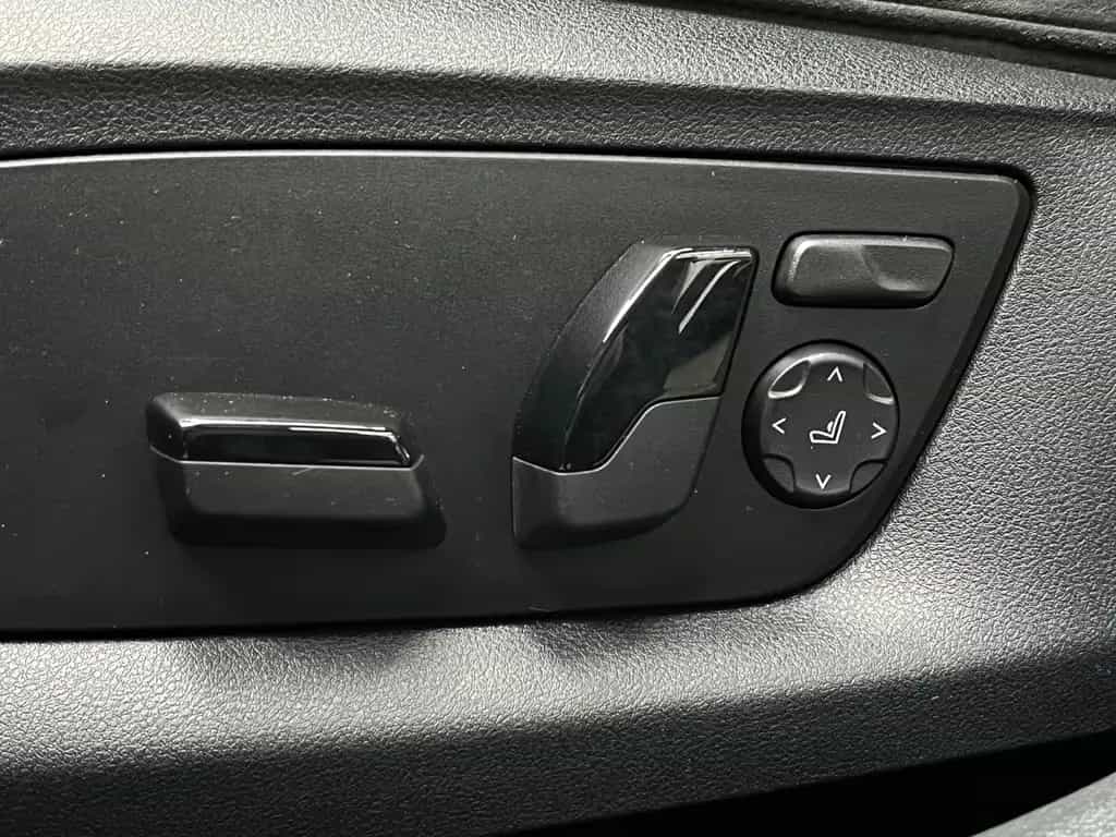 BMW 520 d xDrive Aut. * M SPORTPAKET* LED*HUD*19"ZOLL 11/2018-photo-29